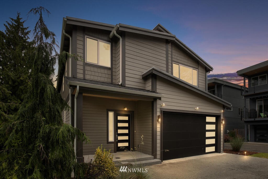 9905 123rd Lane NE