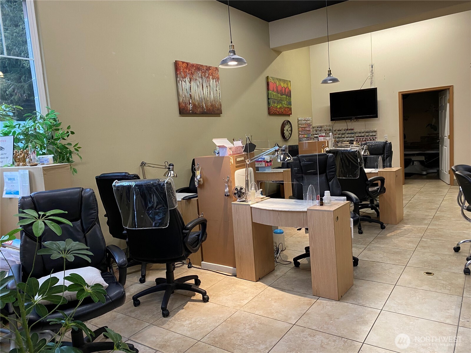 212 W Winesap Road 100