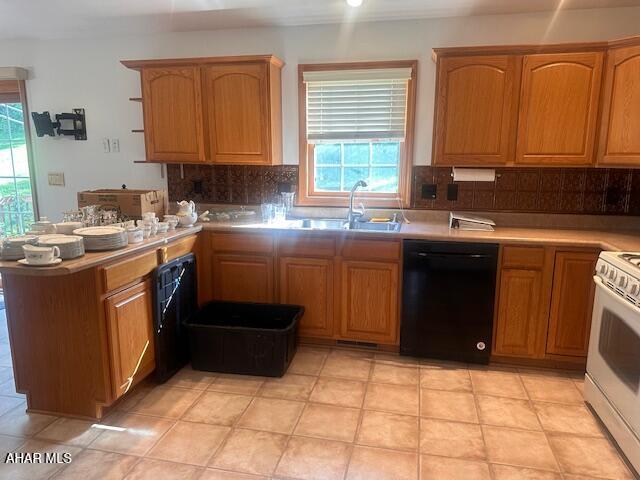 Maple Hollow - Residential