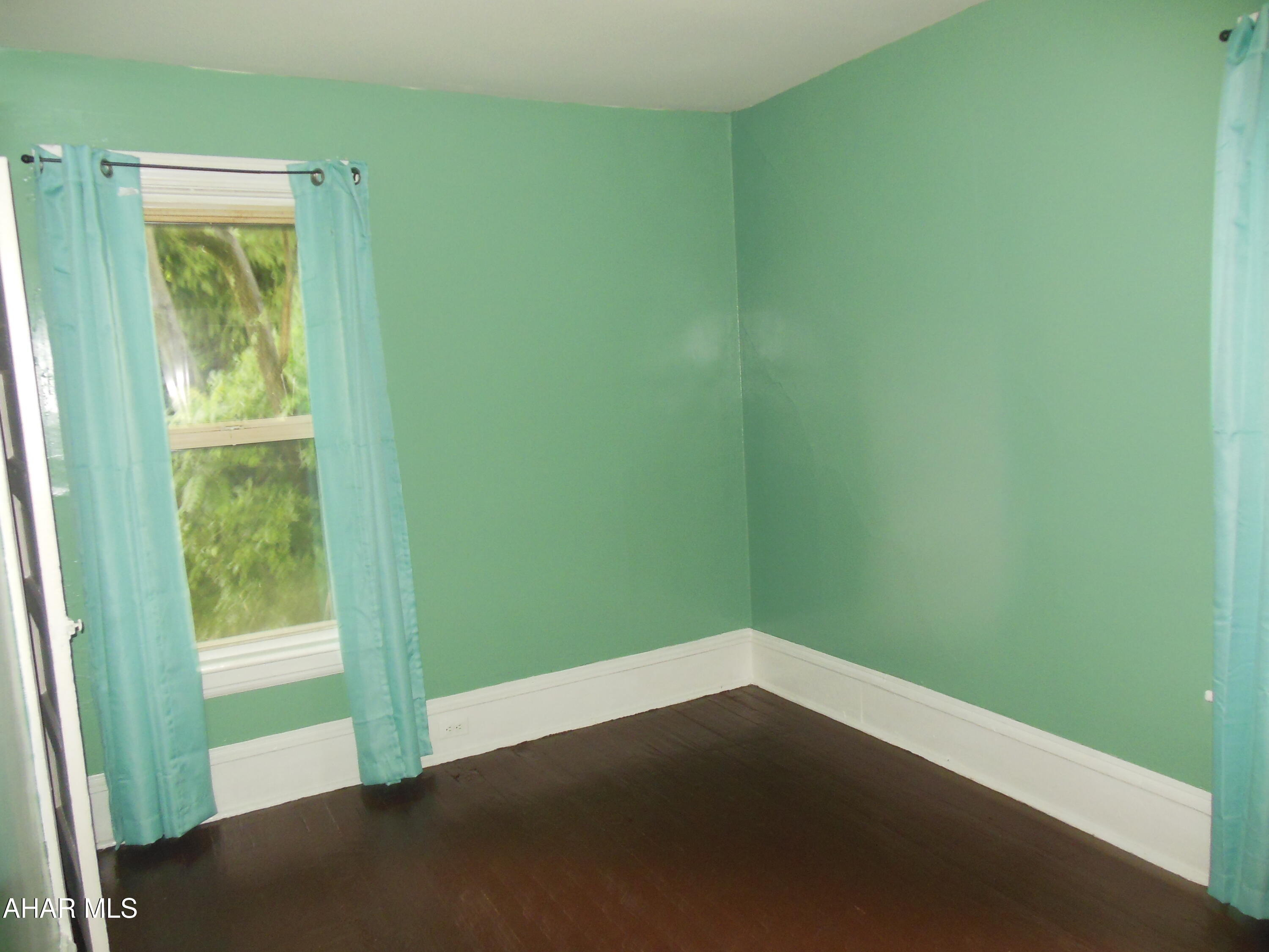 East End - Residential