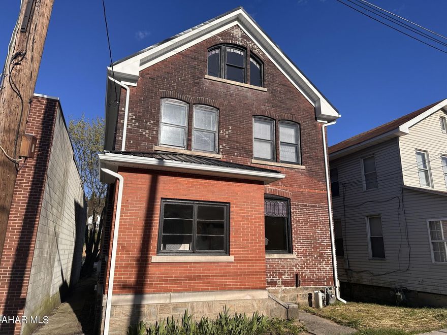 Gallitzin- 3-5 BR, 2 ½ bath historic home with quality renovations throughout. Large, spacious kitchen. 1st floor laundry. Gas HW heat. 1 car oversized, detached garage. Appliances included.