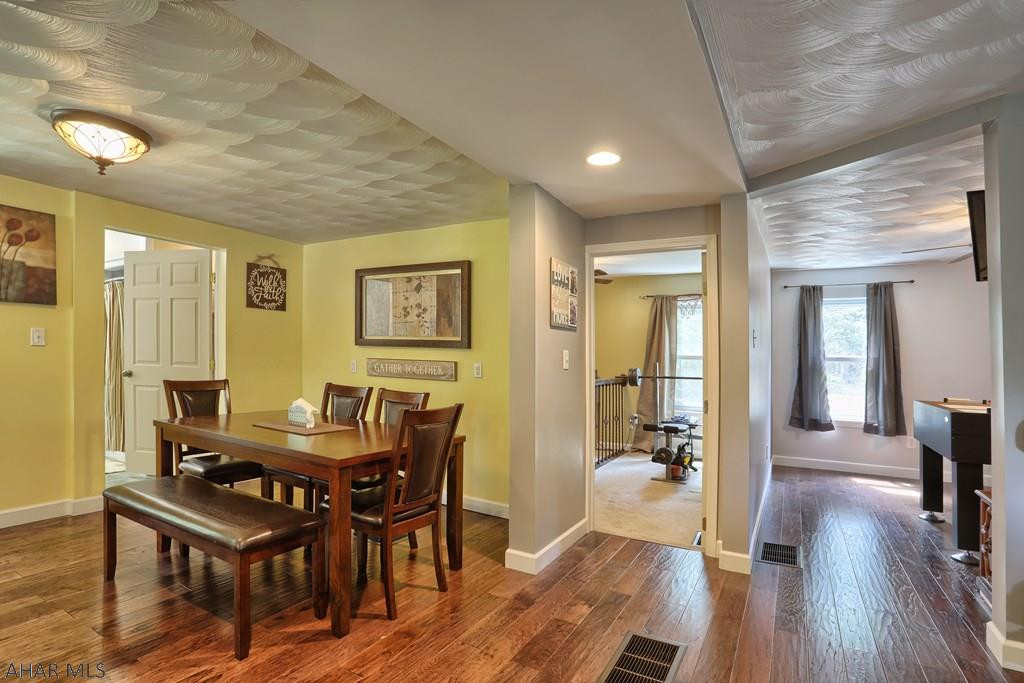 Juniata Gap - Residential