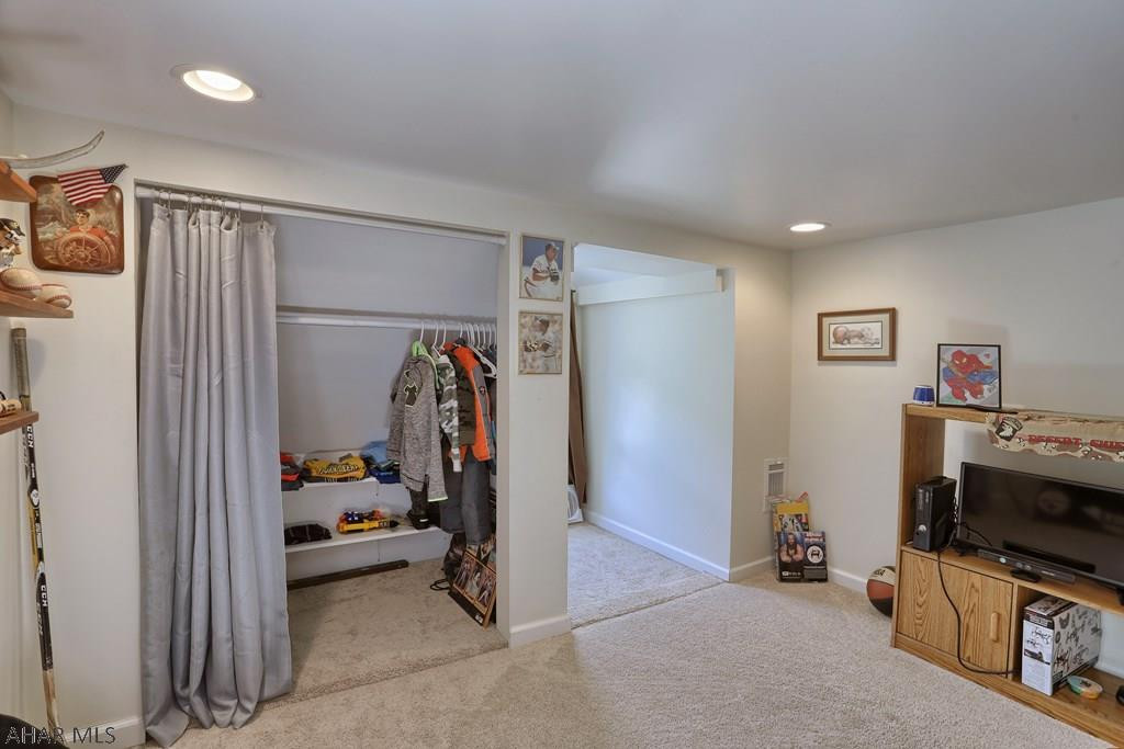 Juniata Gap - Residential