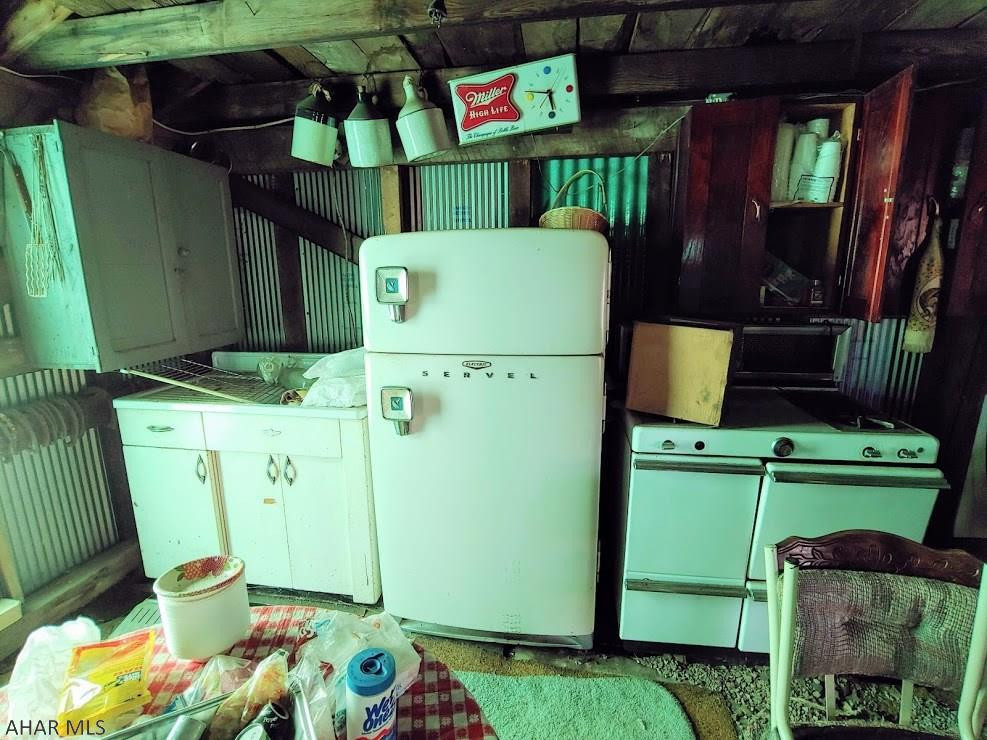 Unknown - Residential