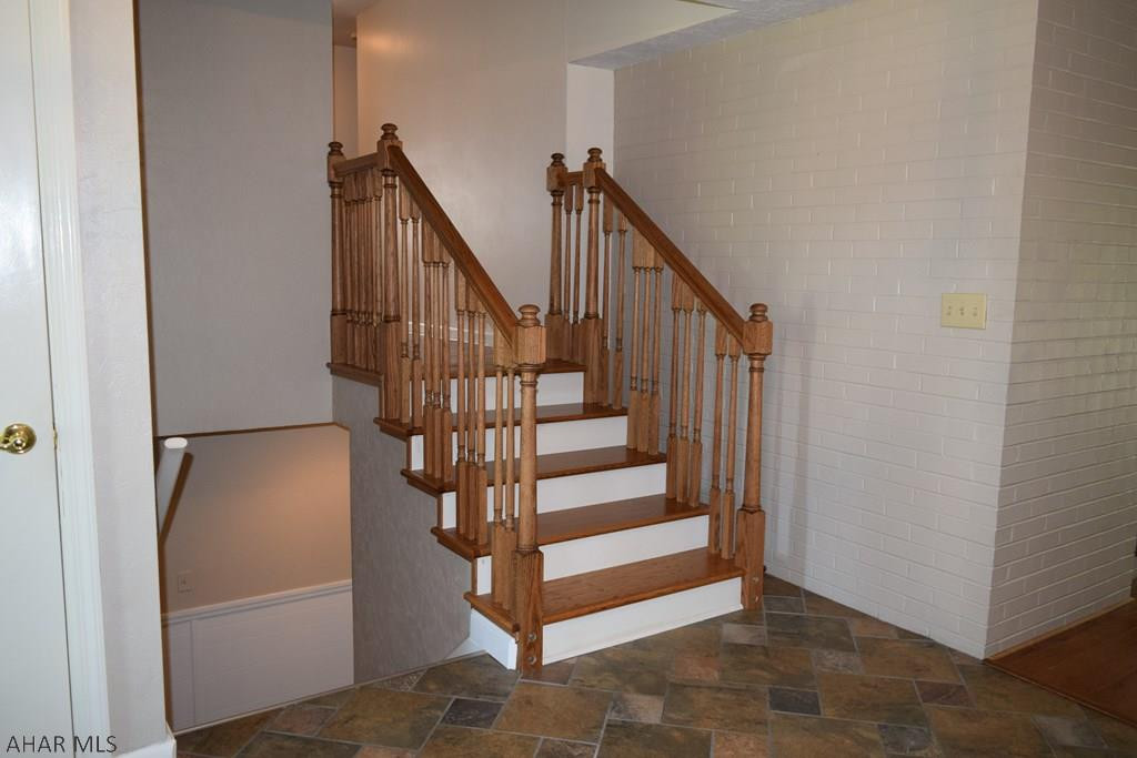 Holliday Heights - Residential