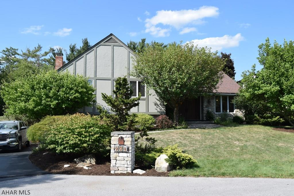 Holliday Heights - Residential