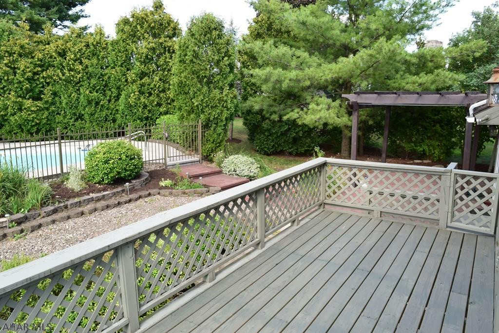 Holliday Heights - Residential