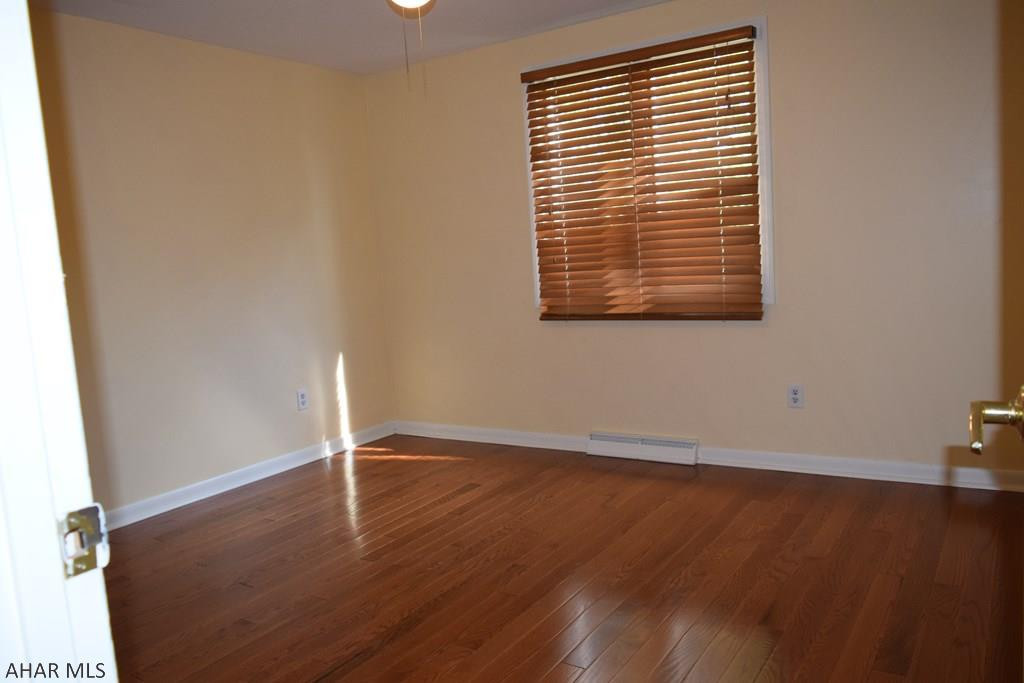 Holliday Heights - Residential