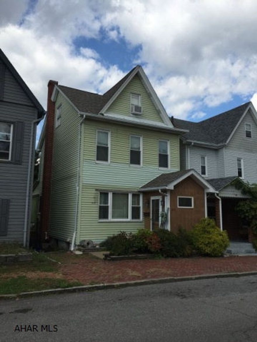 Move in ready home with lots of extras!  THis price can't be beat with a new kitchen with ceramic tile, solid oak doors/trim, new roof, new windows, updated mechanics, fenced yard, nice big deck, off street parking, 1st floor laundry, 200 amp breakers, low taxes, & ready to move in!  Good closets and storage space too!