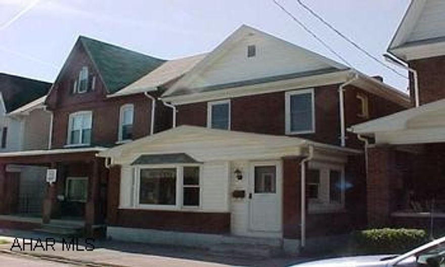 Very nice home! Pretty oak kitchen, new bath, new windows , new spouting, new bay window on heated front porch,updated electric w/ GFI's,new gas line, new insulated side door, gas heat w/central air,some new plaster and trim,fenced lot.  Move in condition.  Call Dianne Stultz.