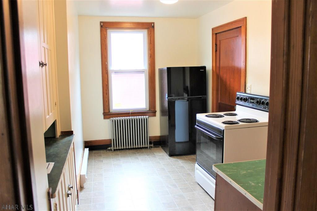 Unknown - Residential Lease