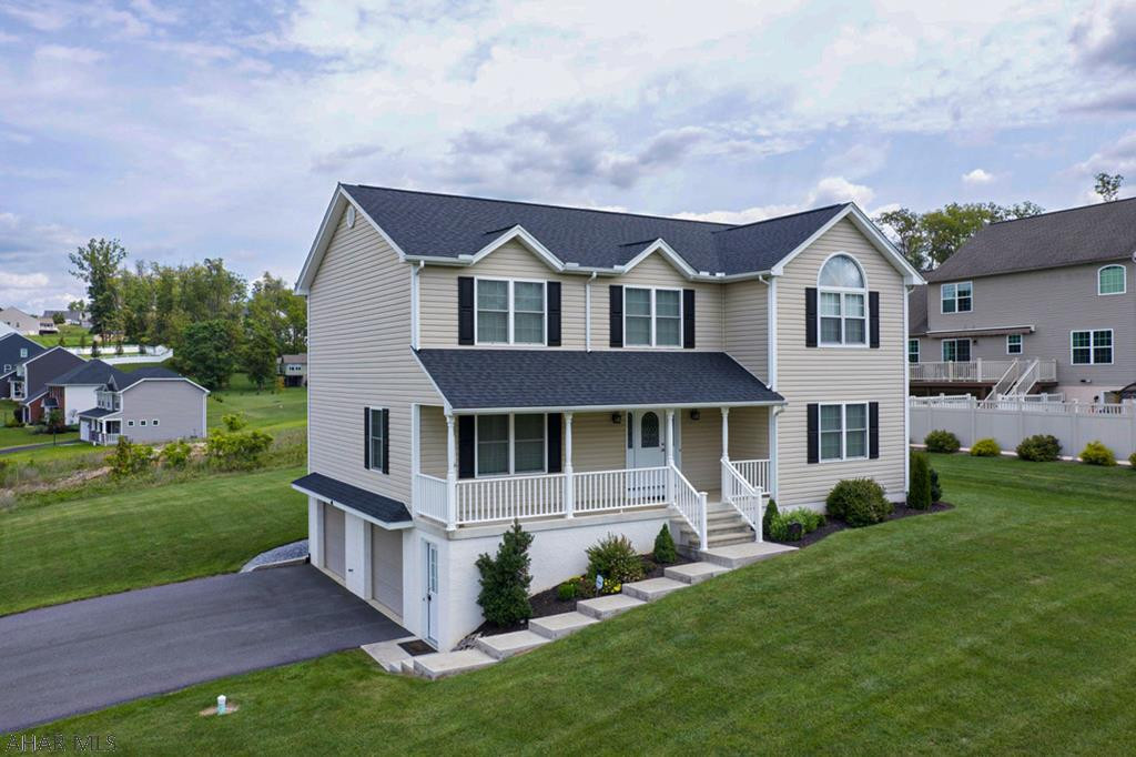 Rolling Hills - Residential