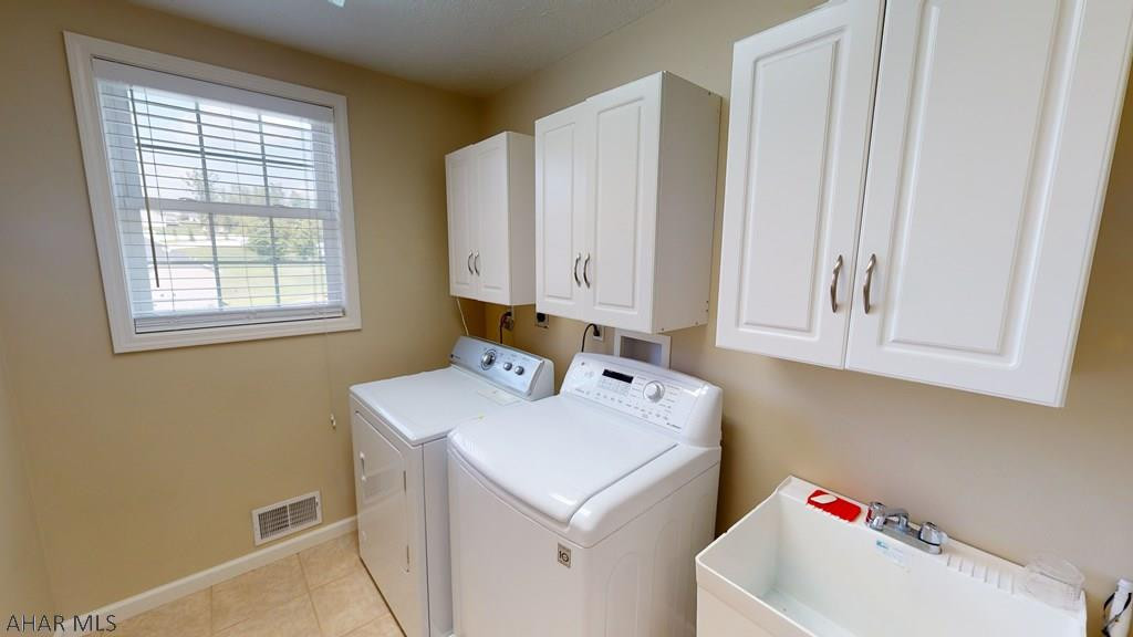 Rolling Hills - Residential