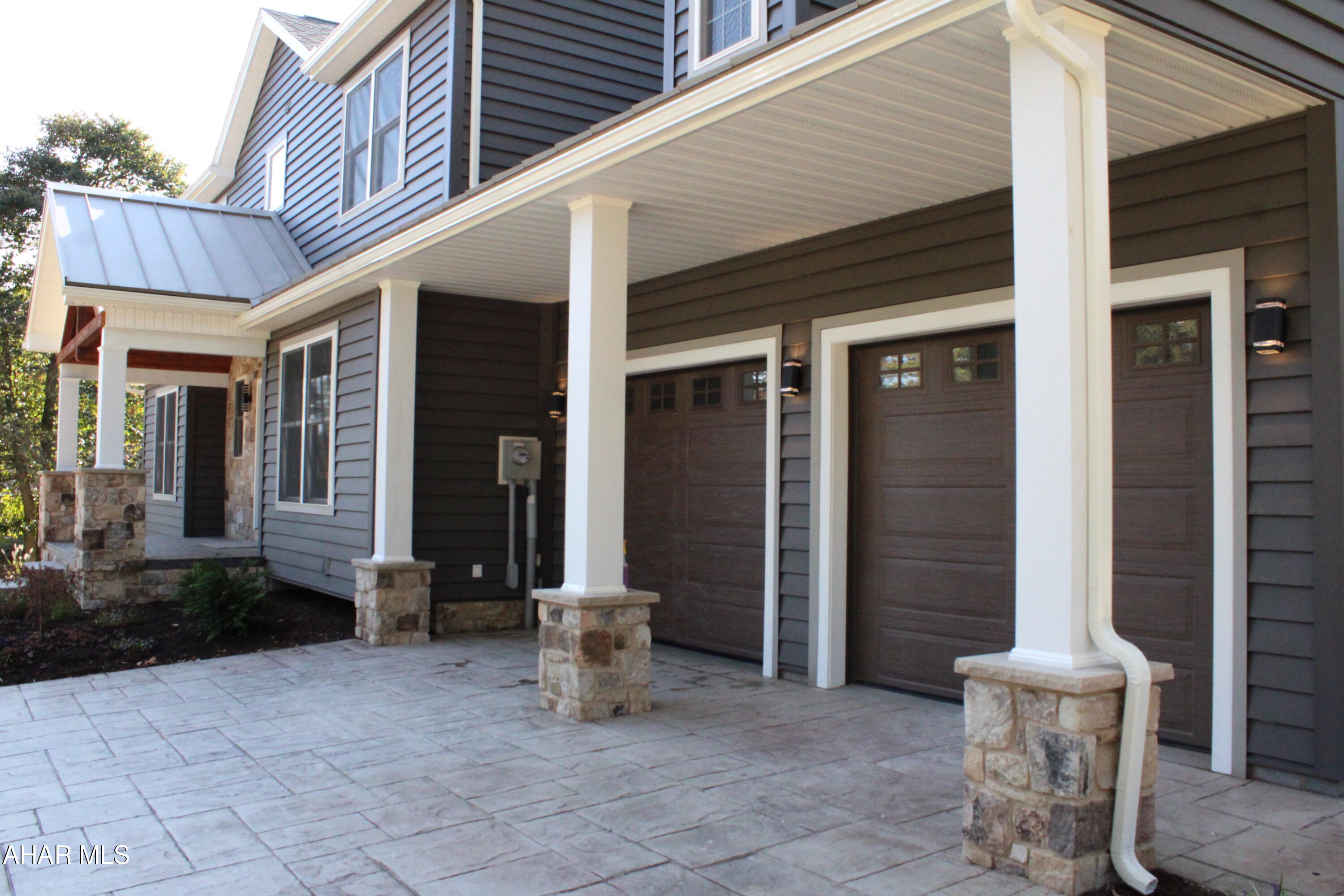 Stonehedge - Residential