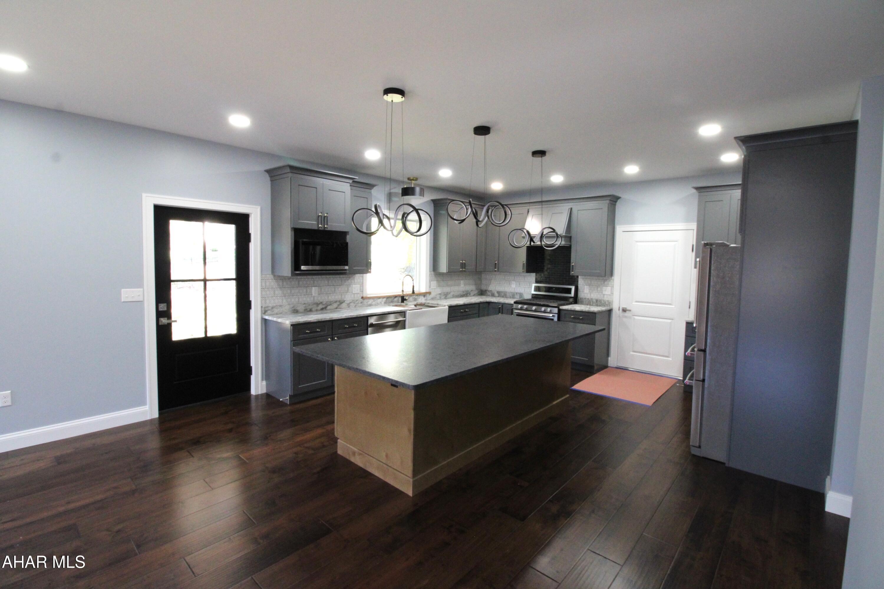 Stonehedge - Residential