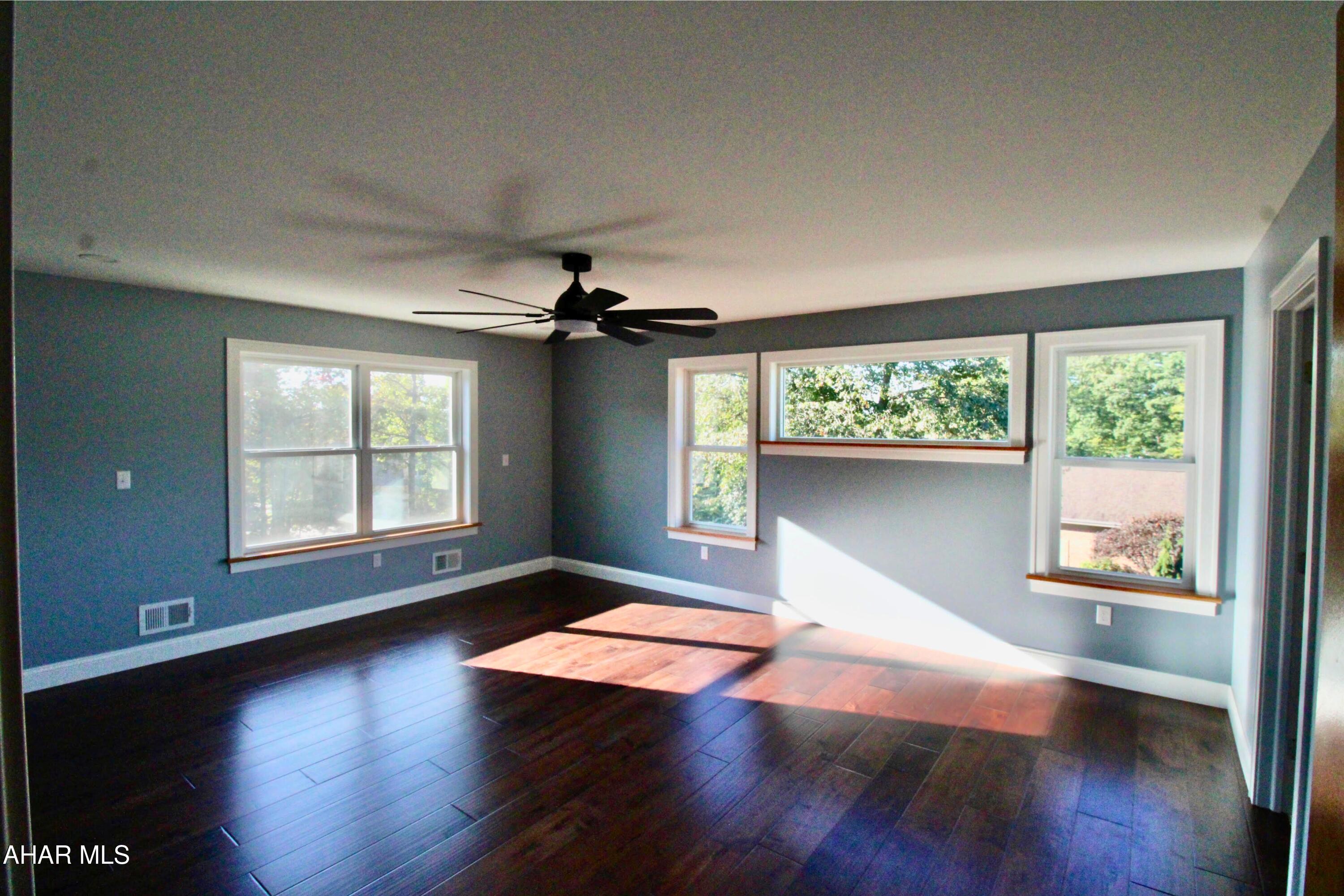 Stonehedge - Residential