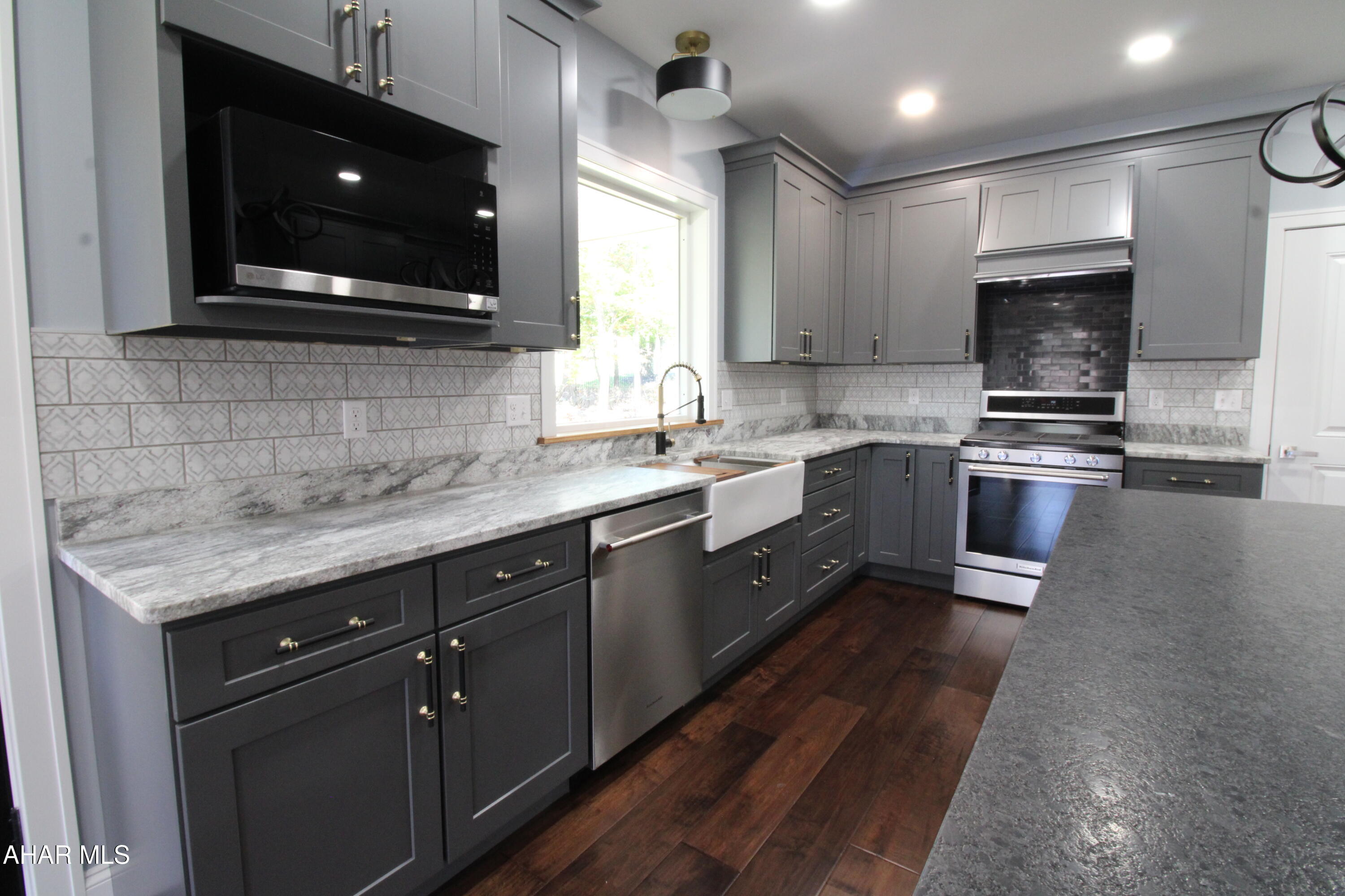 Stonehedge - Residential