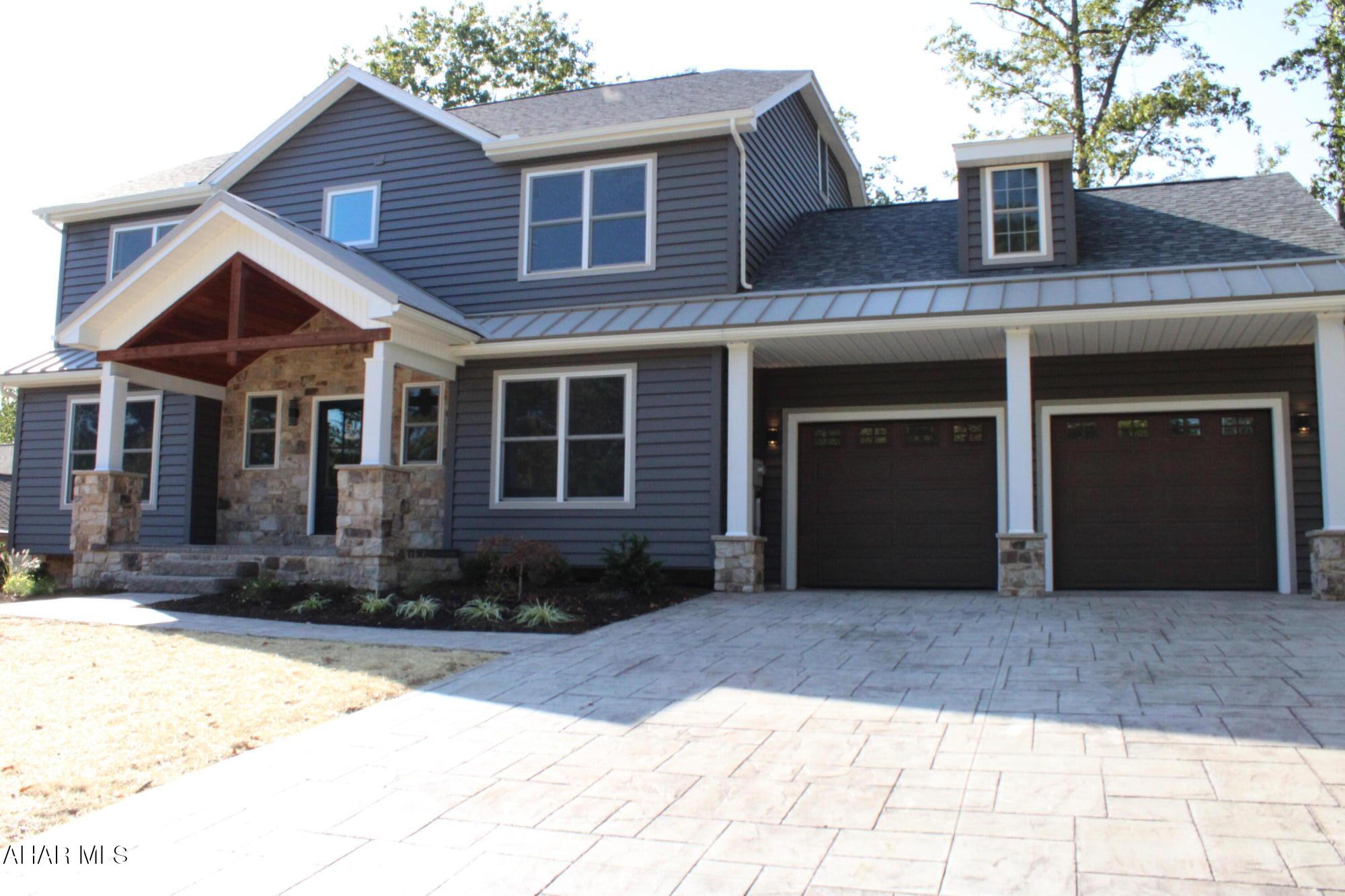 Stonehedge - Residential