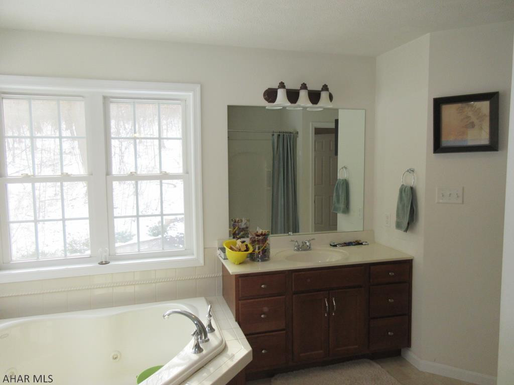 Castle Farm - Residential