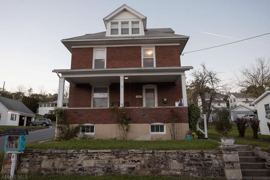 Nice 4 bedroom in the Borough!!   All redone with new kitchen, two new bathrooms, HW floors, eating area in kitchen,  3 bedrooms on the 2nd floor, all nice sized !!!!walk up attic has been finished and used as the 4th bedroom, offers a beautiful view of the mountains.   Enclosed porch could be used as a playroom or a mud room!!  There is plenty of closet space throughout the house.  The detached garage is  1 car.  Walk to Dave's Dream!!