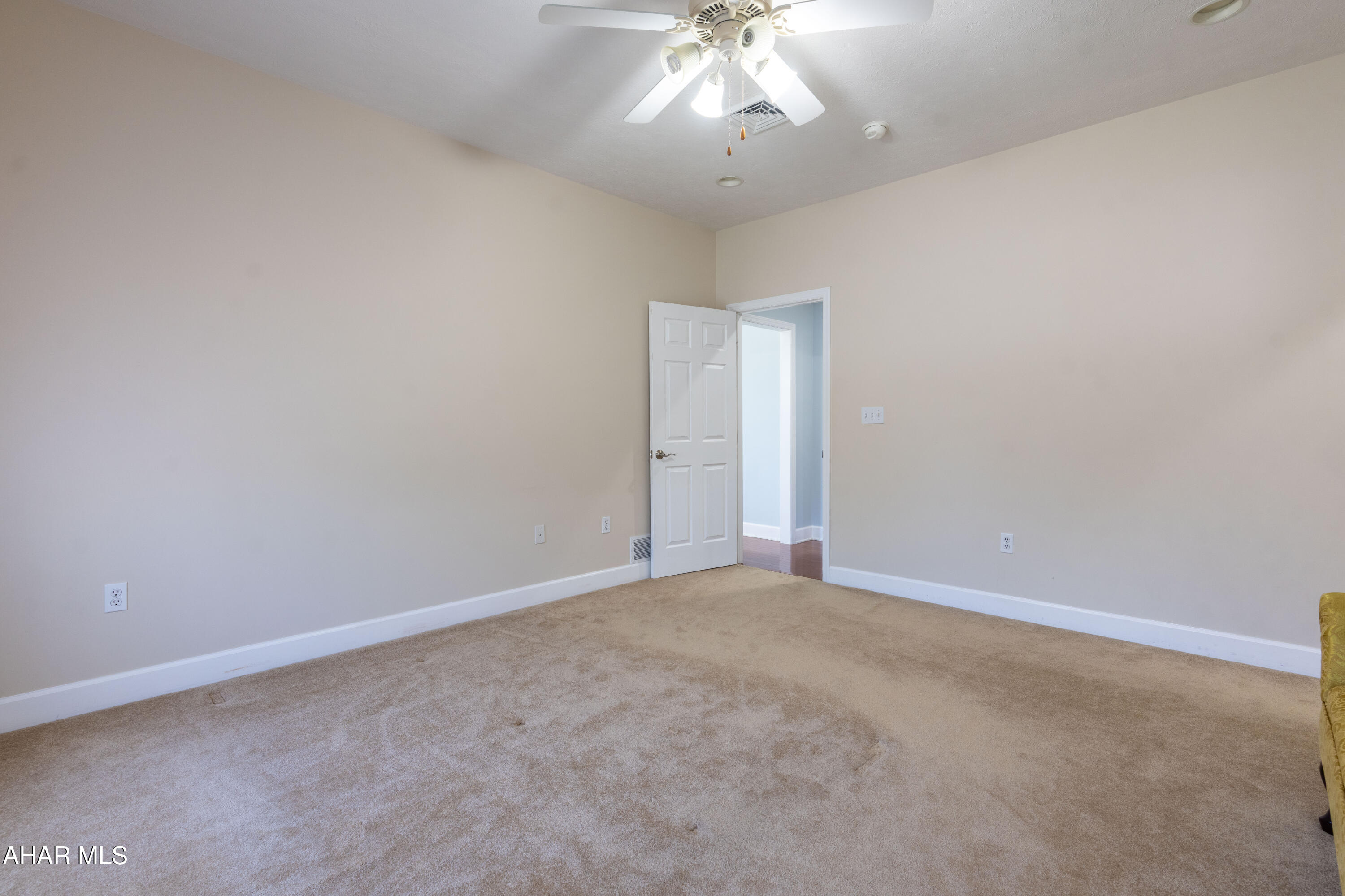 Fox Hollow - Residential