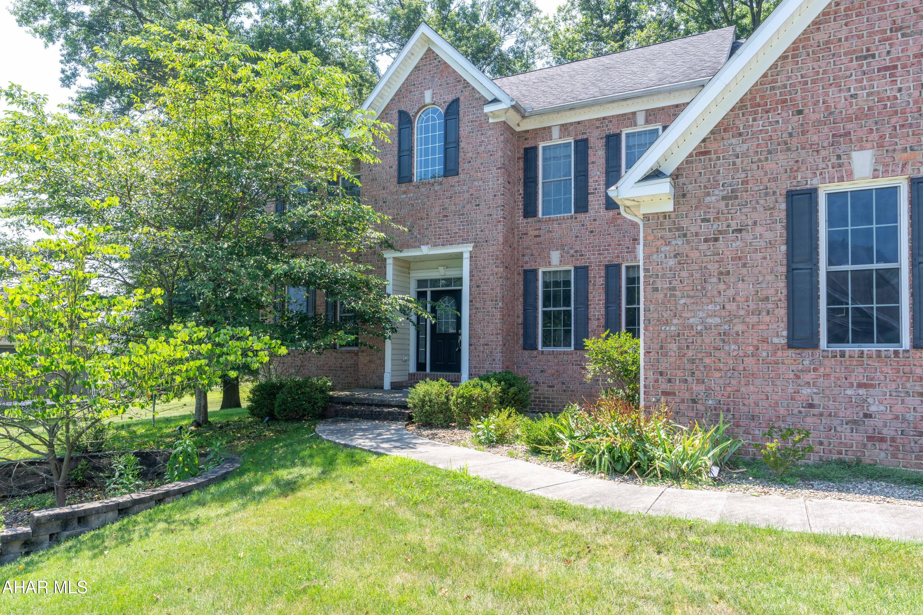 Fox Hollow - Residential