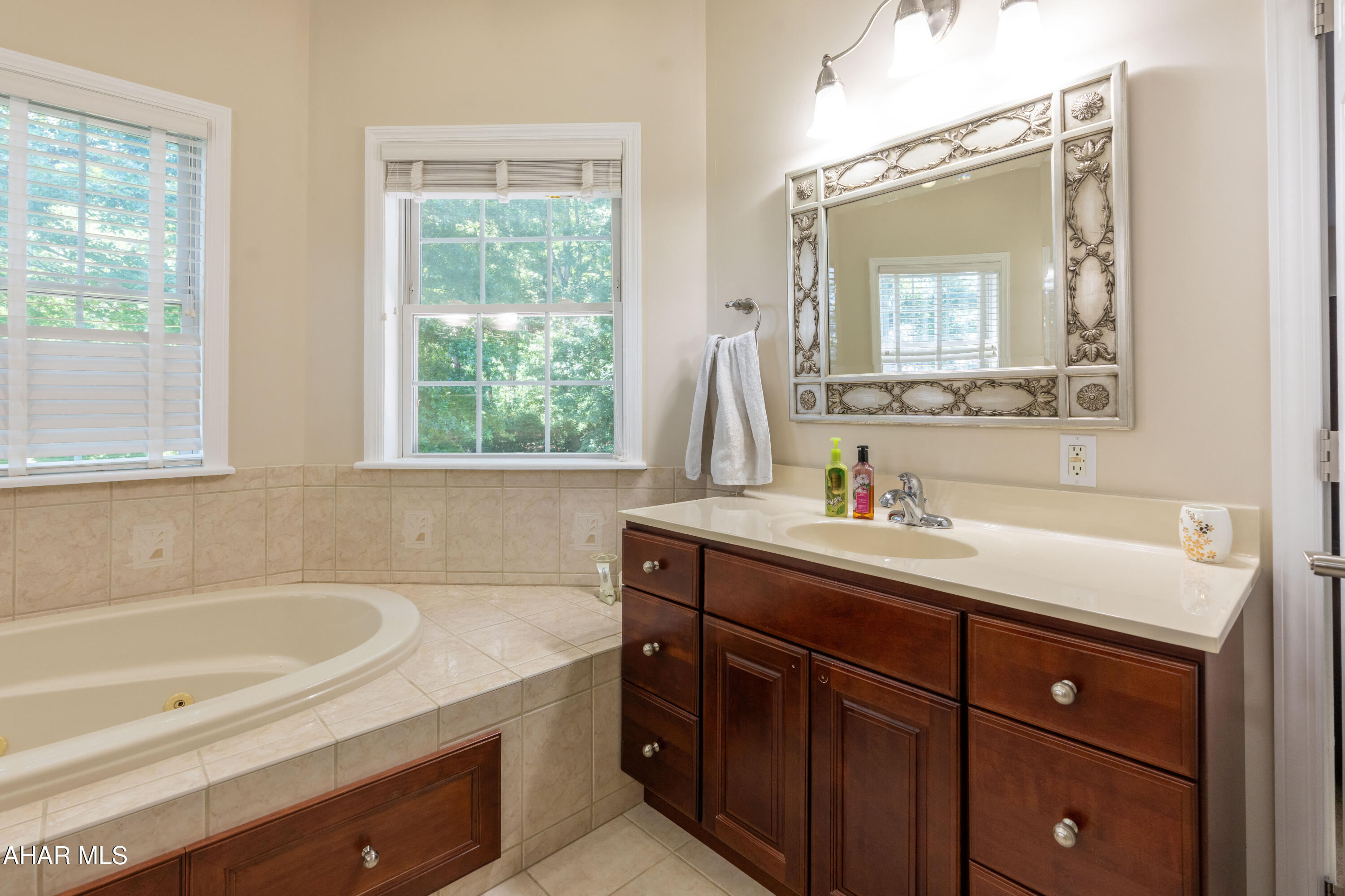 Fox Hollow - Residential