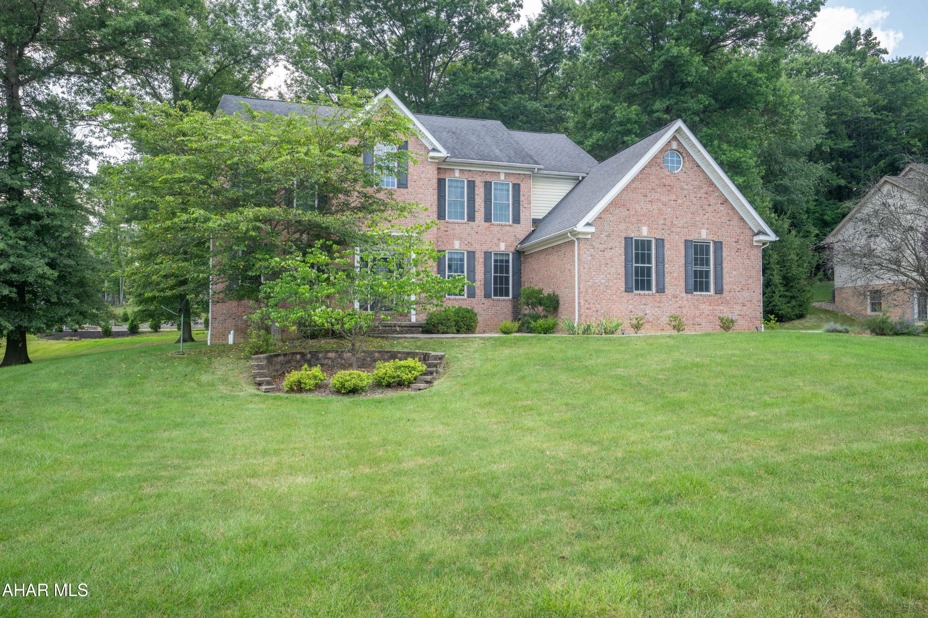 Fox Hollow - Residential