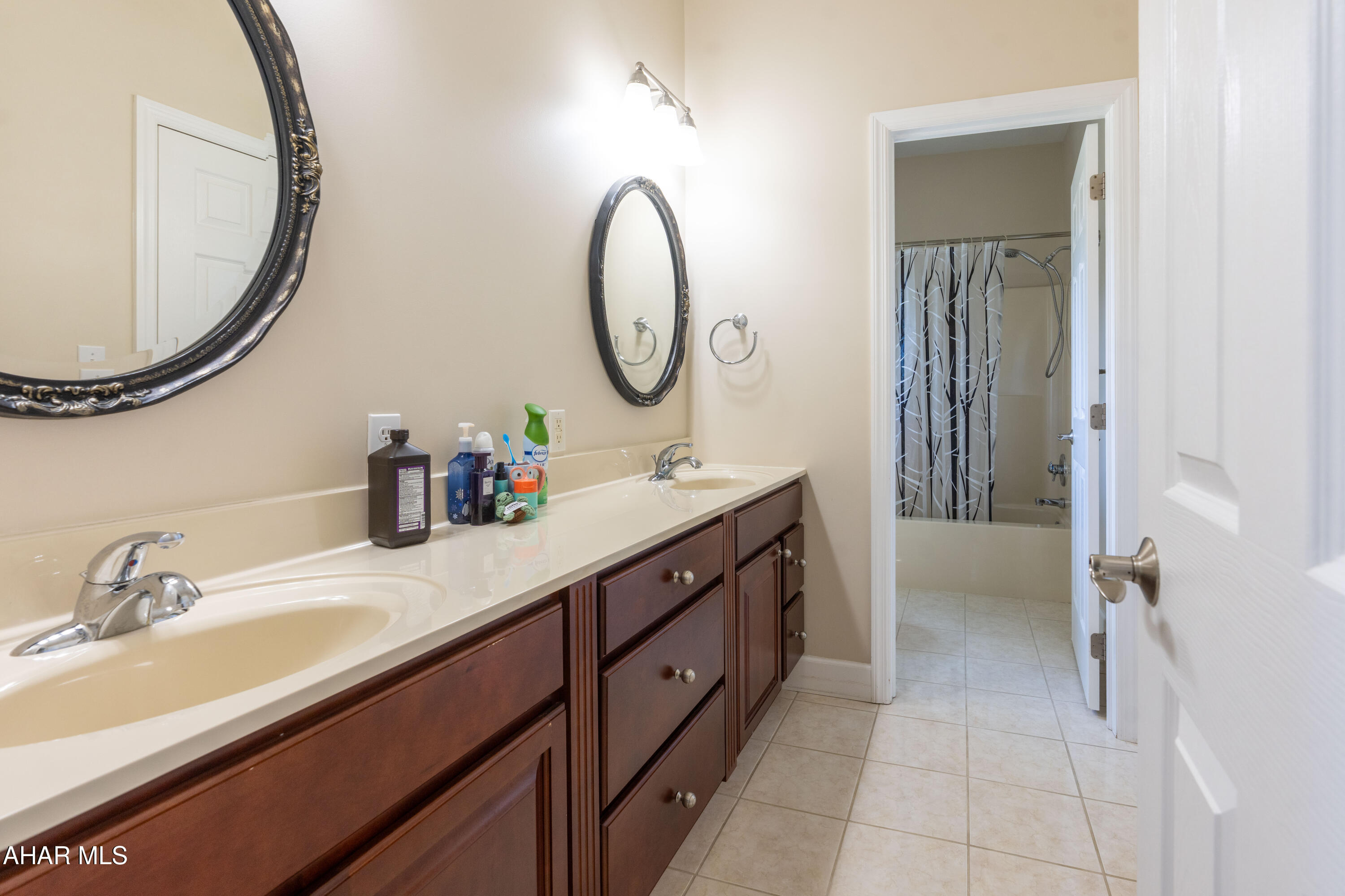 Fox Hollow - Residential