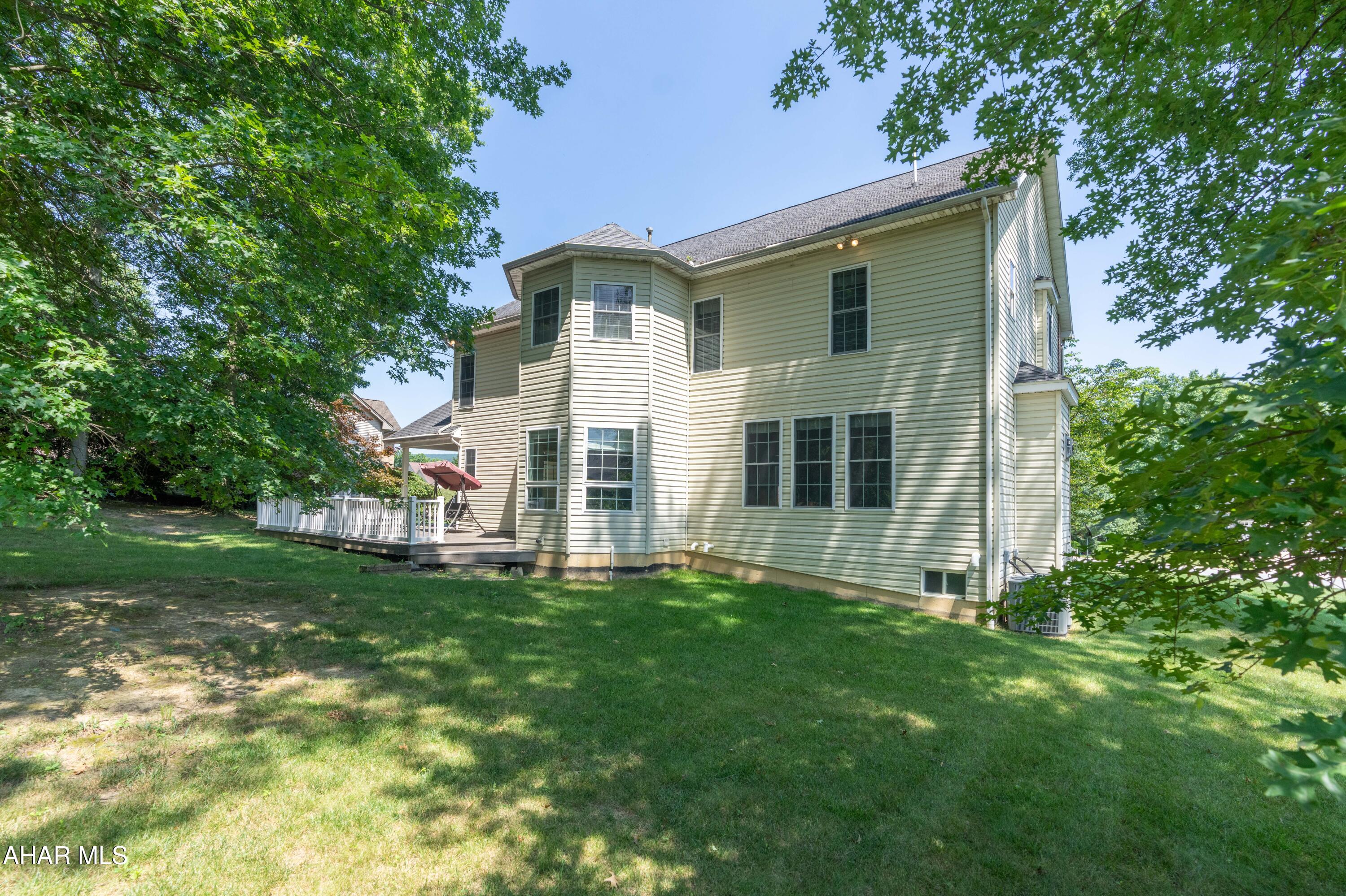 Fox Hollow - Residential