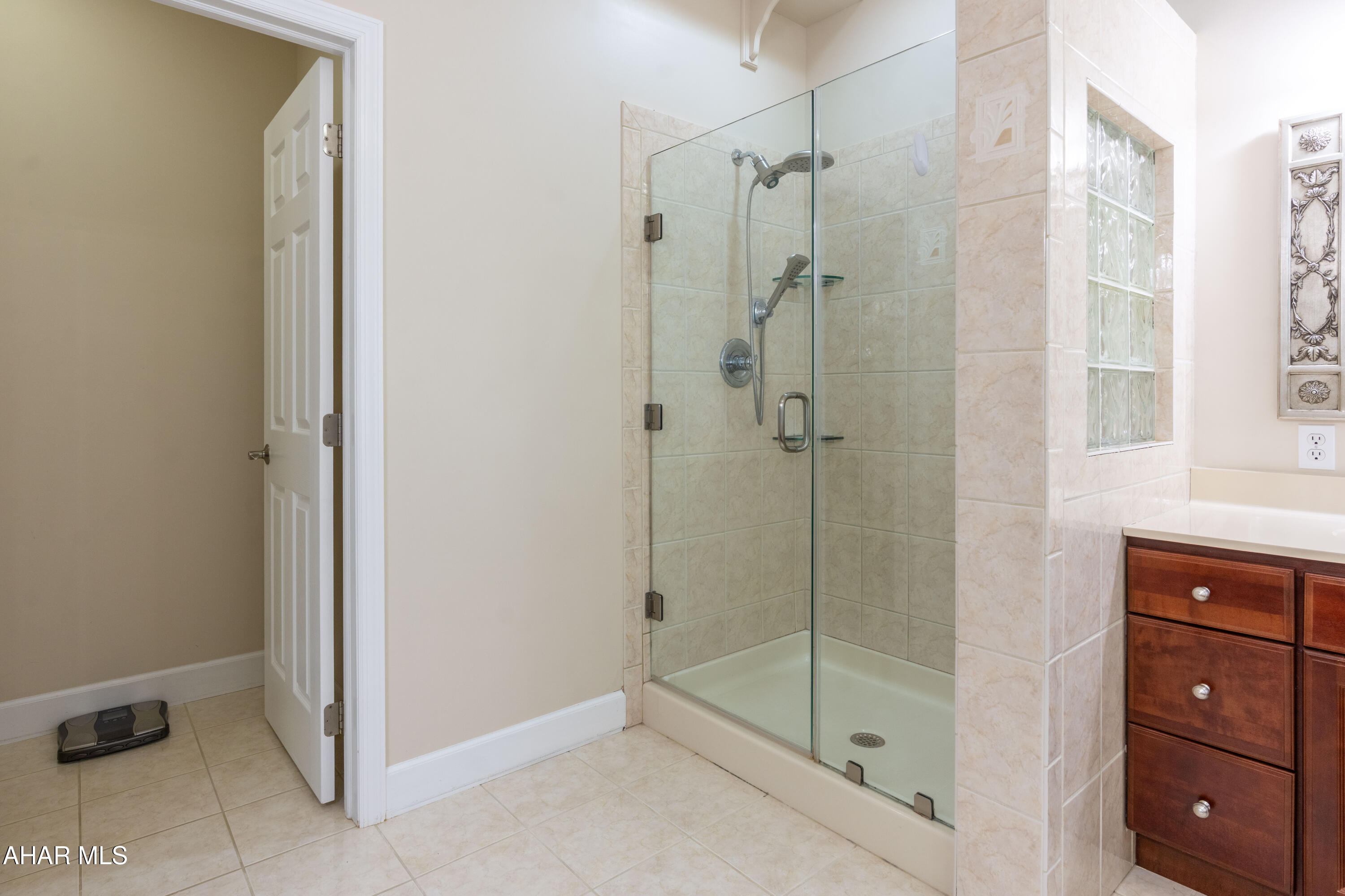 Fox Hollow - Residential