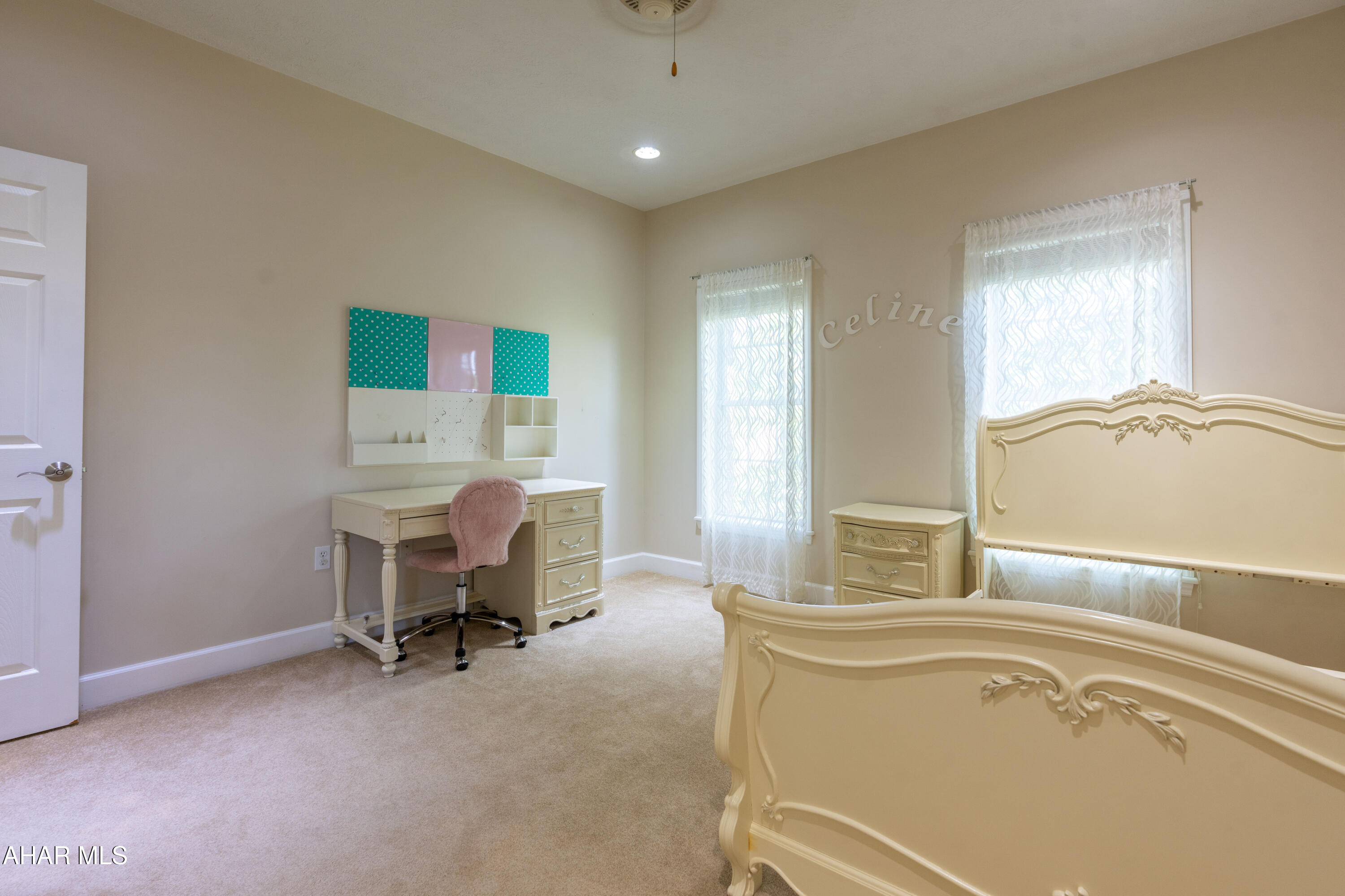 Fox Hollow - Residential