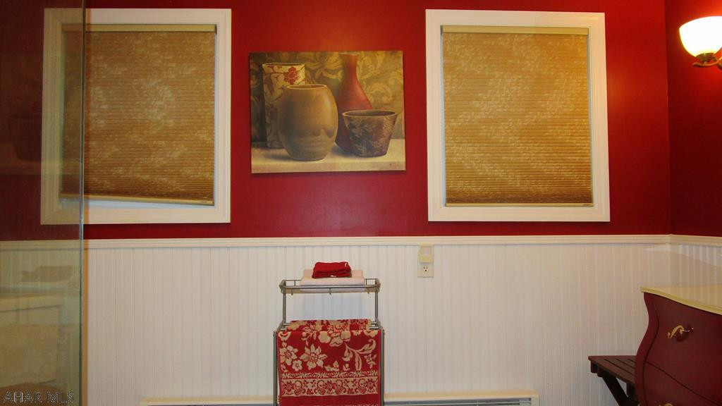 Glendale Yearound - Residential