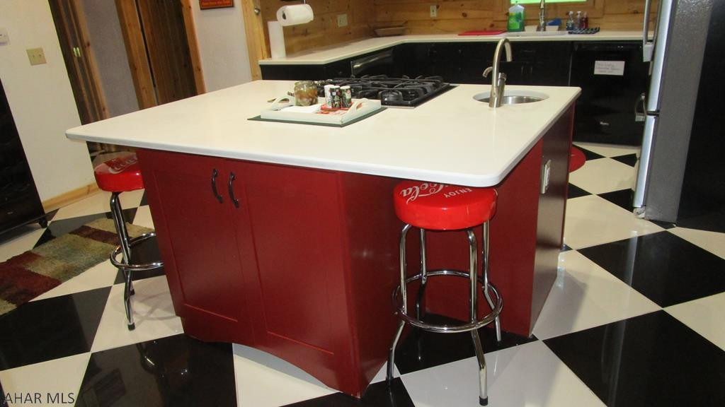 Glendale Yearound - Residential