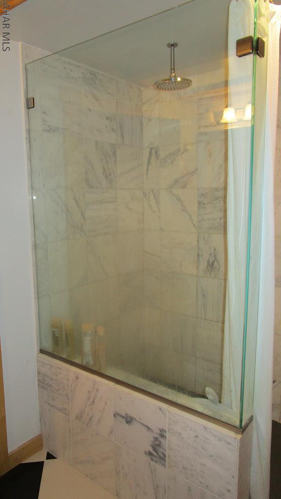 Glendale Yearound - Residential