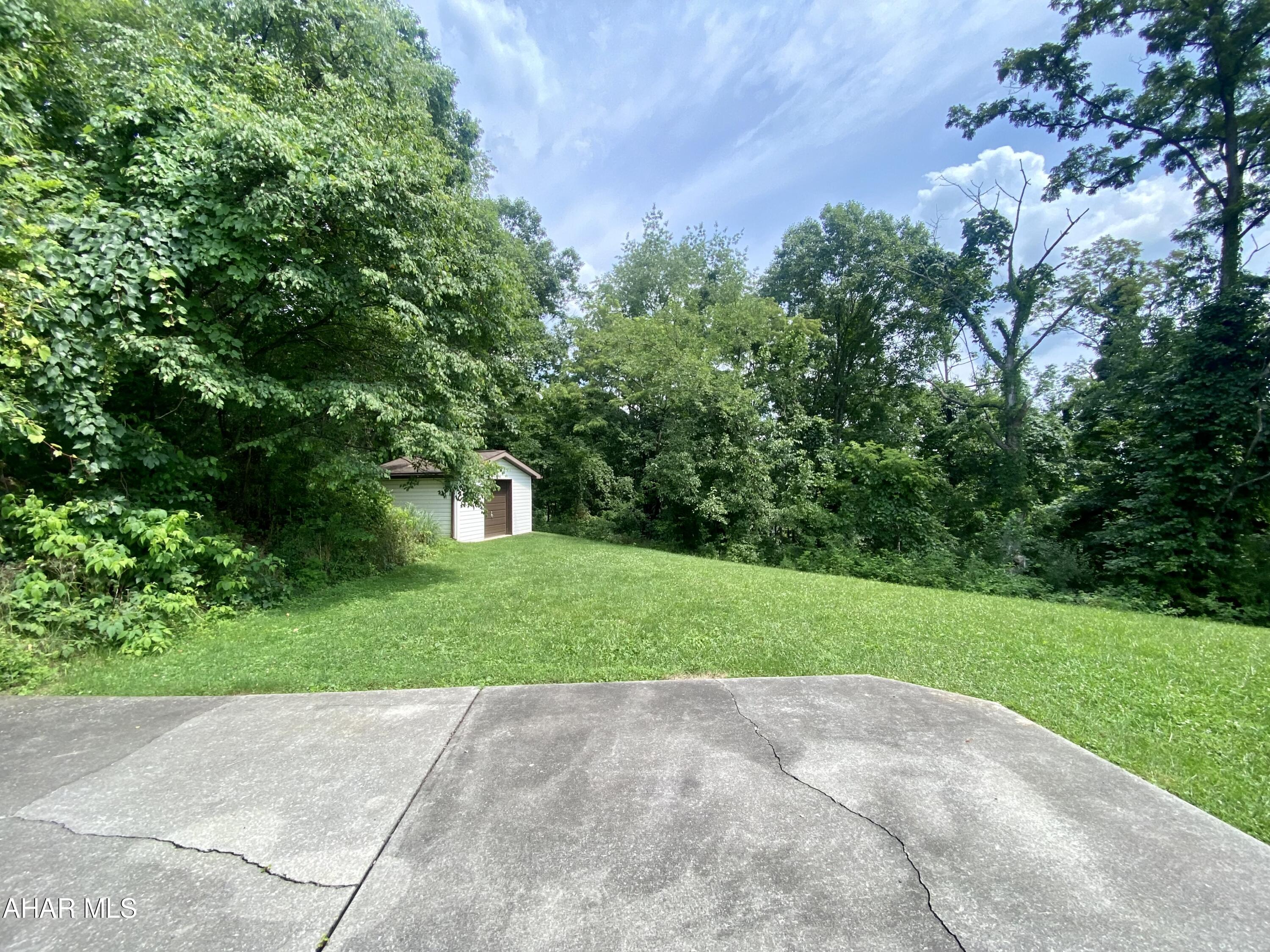 Maple Hollow - Residential