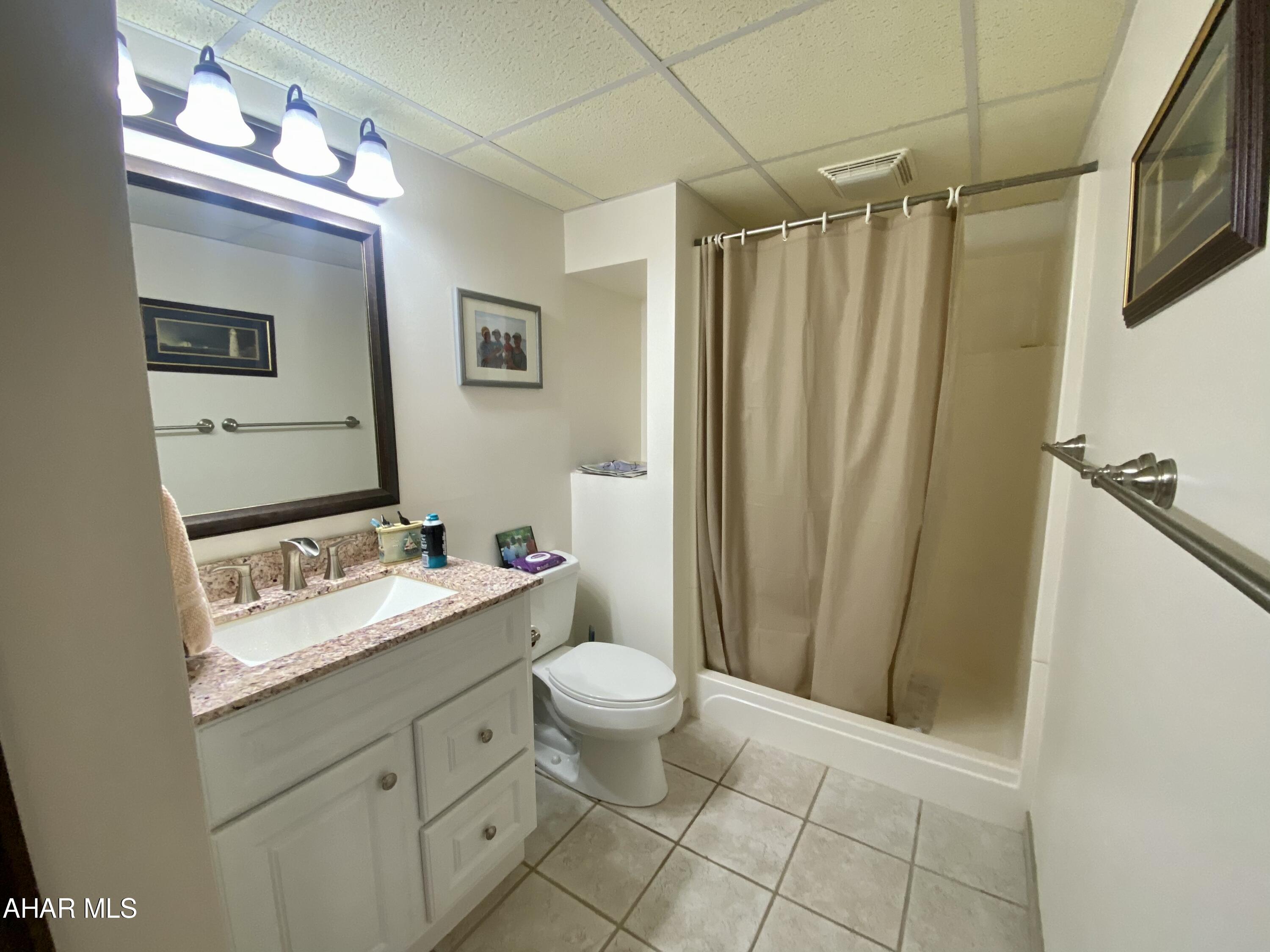 Maple Hollow - Residential