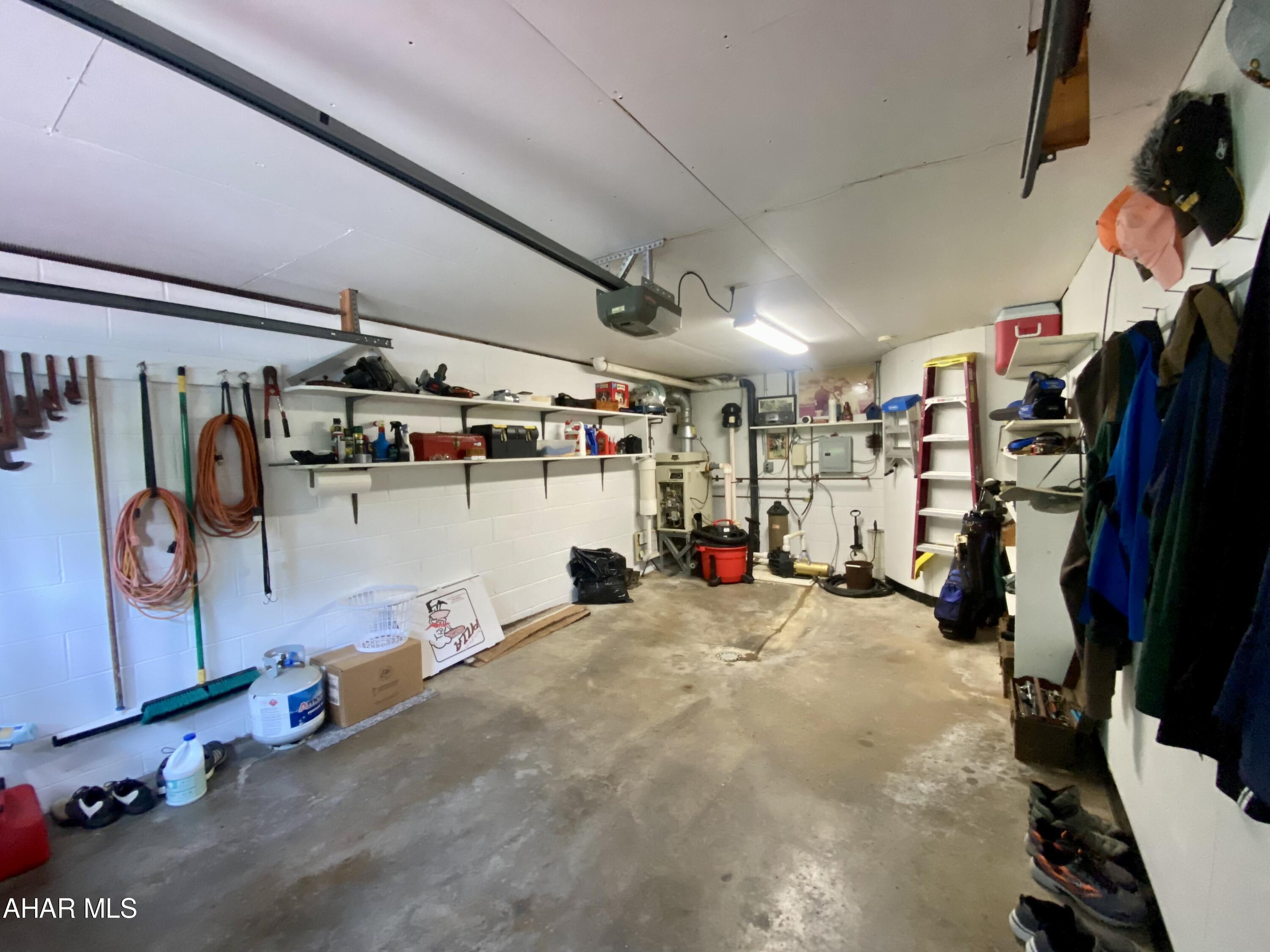 Maple Hollow - Residential