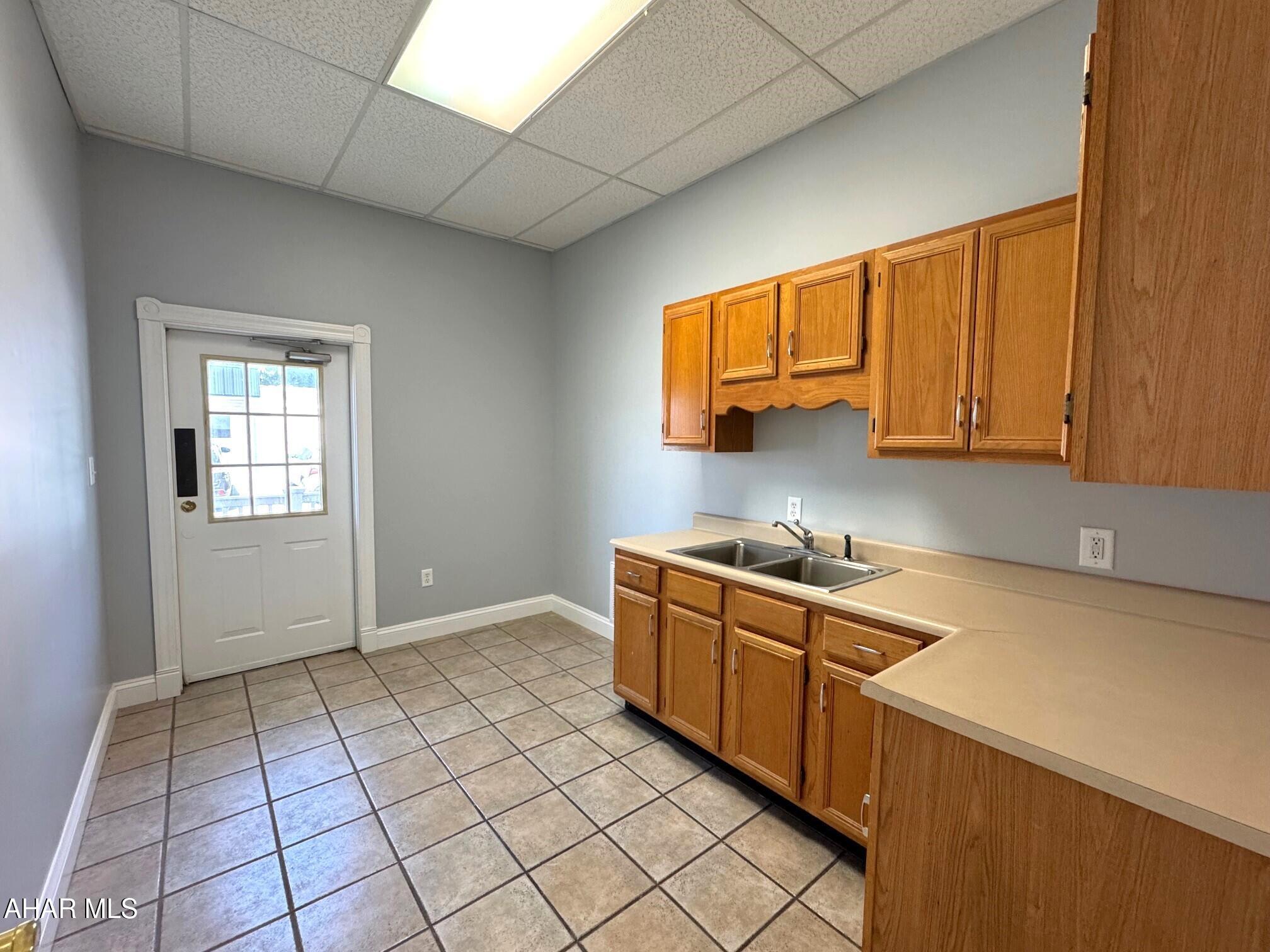 None - Commercial Lease