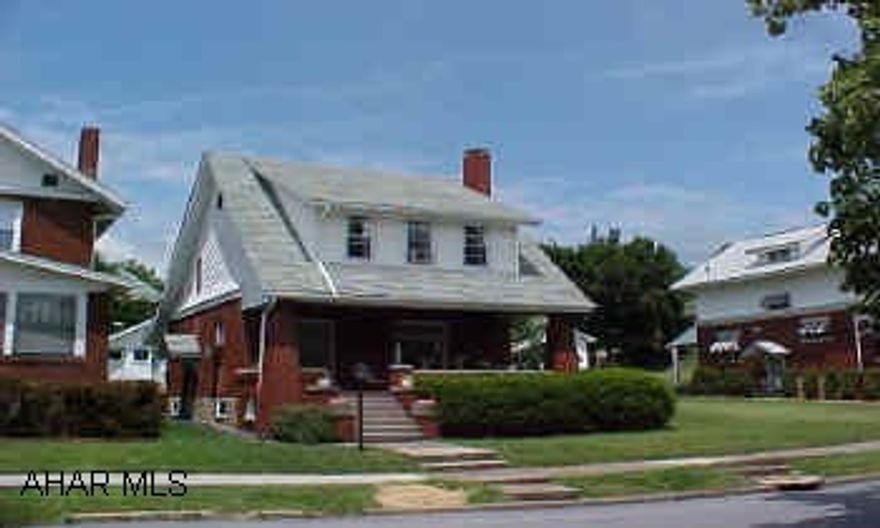 Nice Brick and Vinyl home with 2 car garage.  #J-705 Nice Brick and Vinyl home with 2 car garage.  #J-705