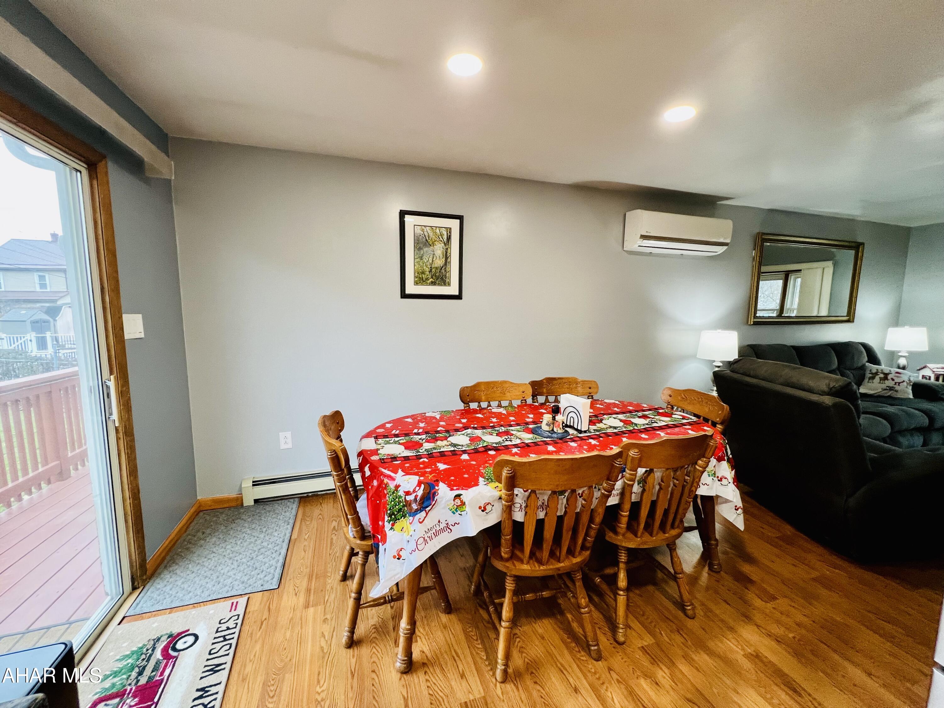 Juniata - Residential