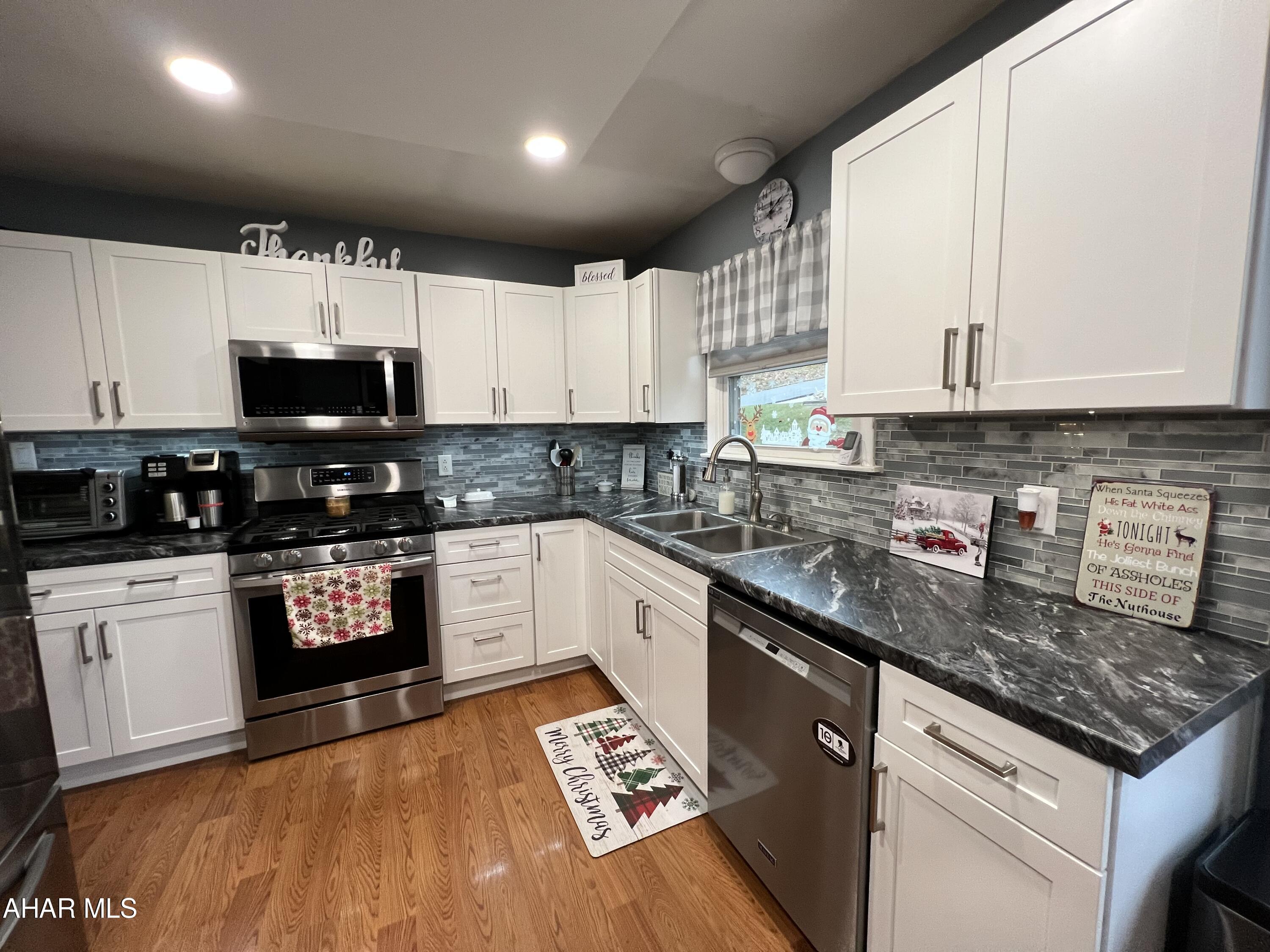 Juniata - Residential