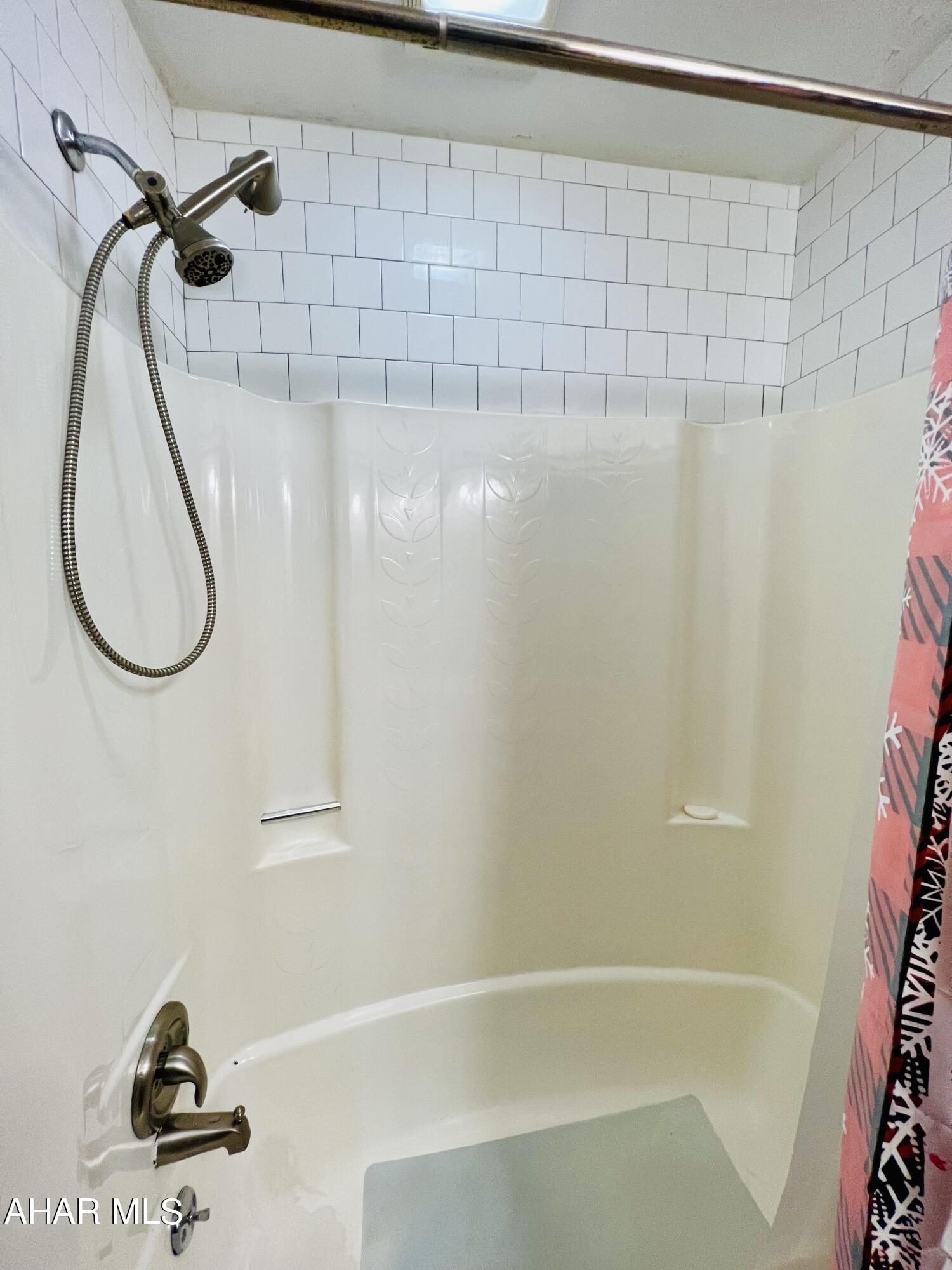 Juniata - Residential