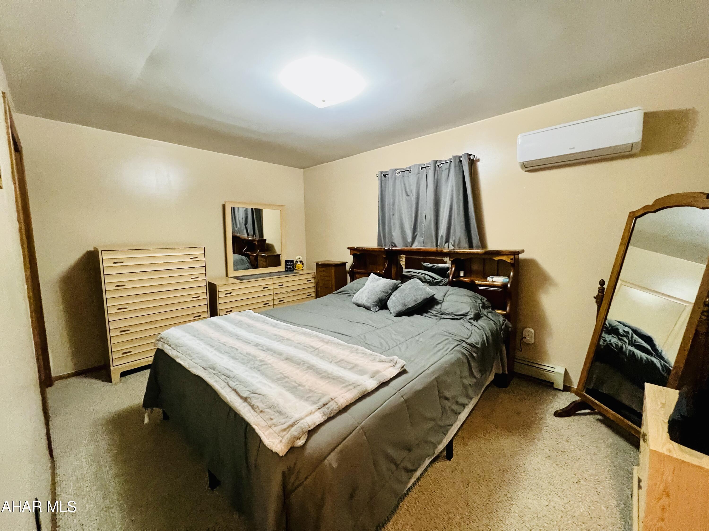 Juniata - Residential