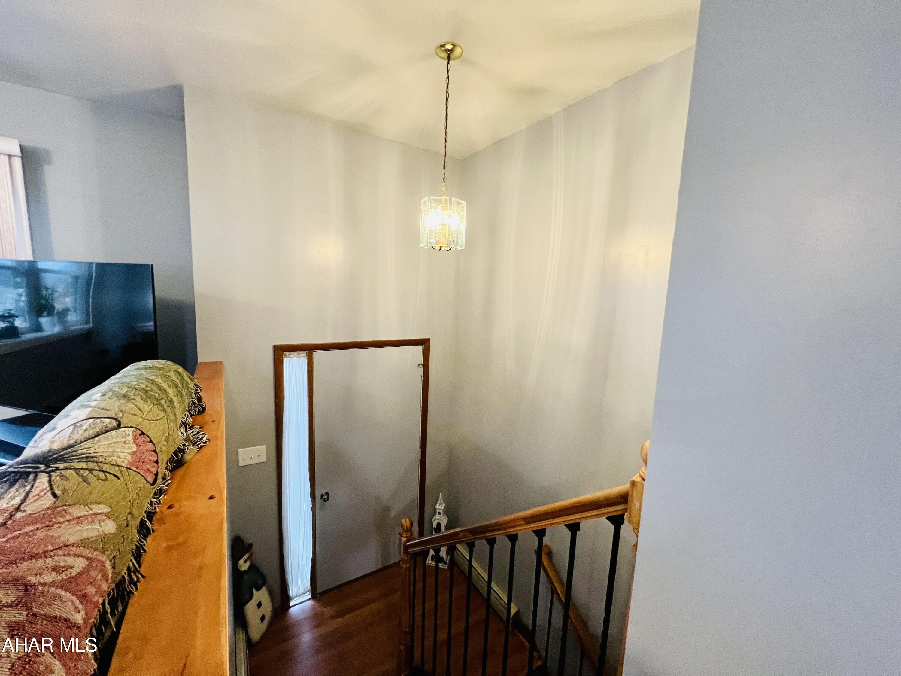 Juniata - Residential