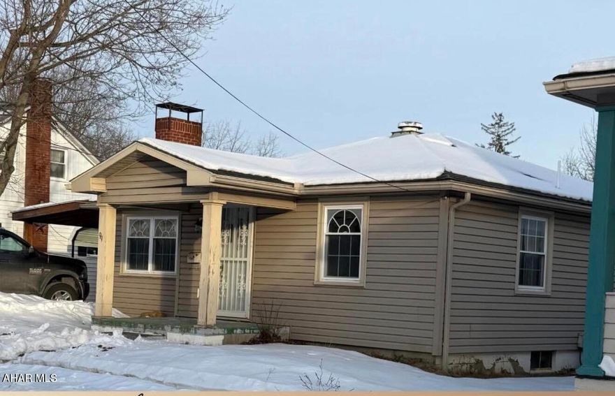 Charming home in the heart of Bedford County.