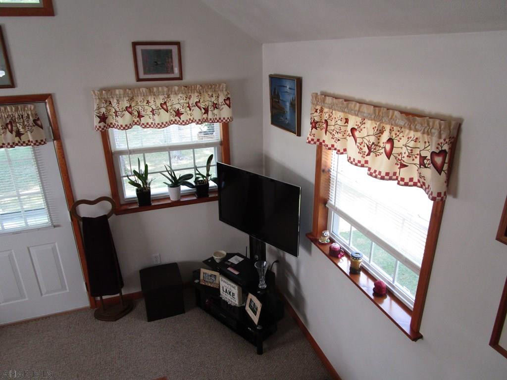 Glendale Yearound - Residential