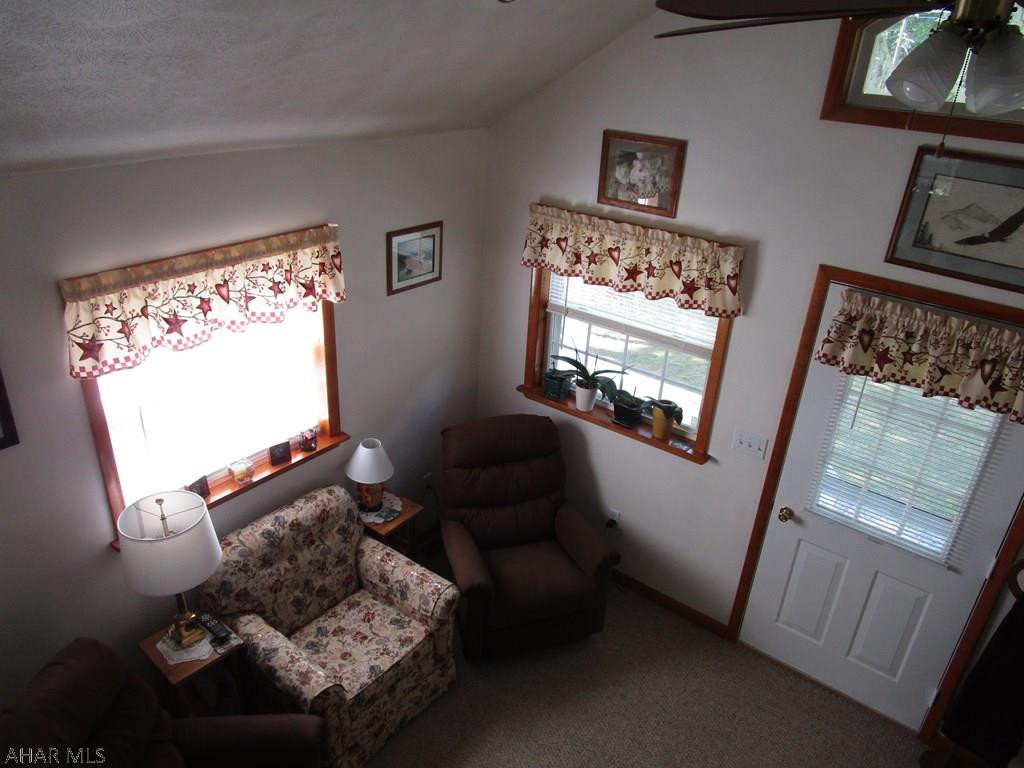 Glendale Yearound - Residential