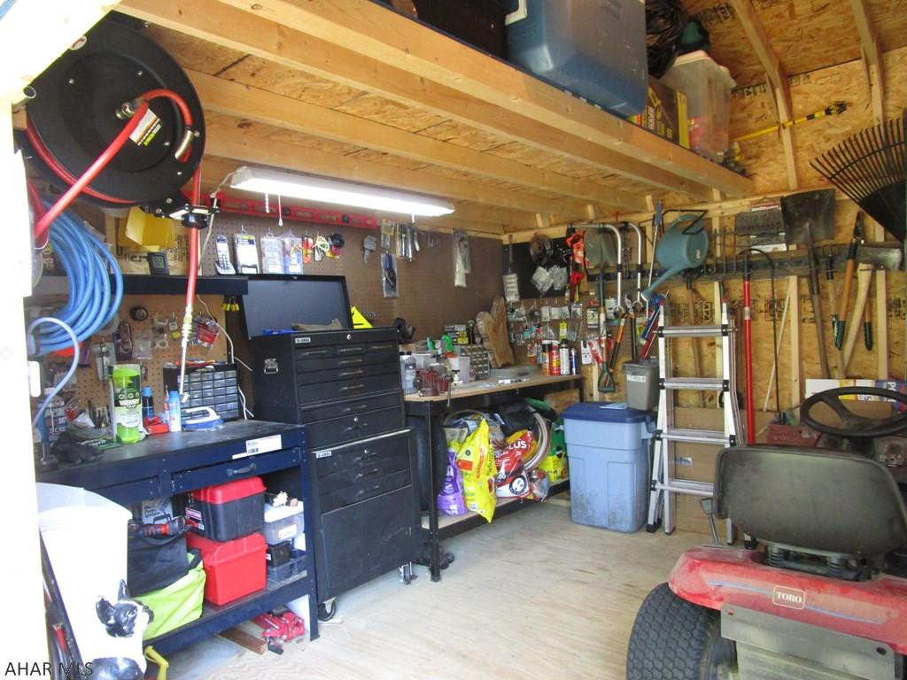 Glendale Yearound - Residential