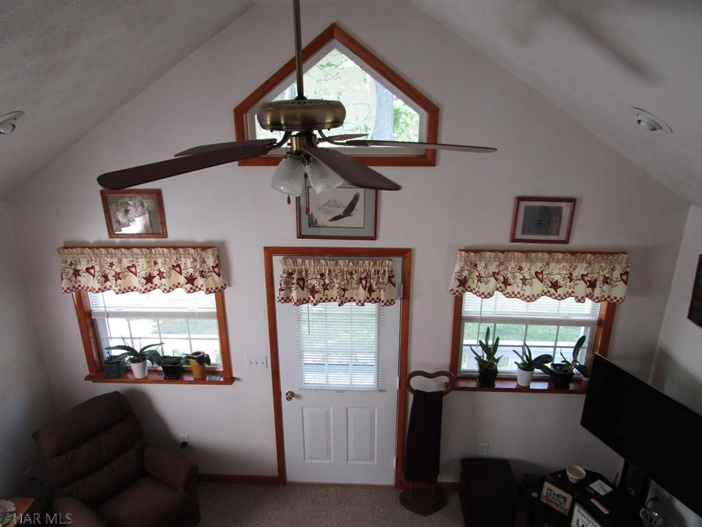 Glendale Yearound - Residential